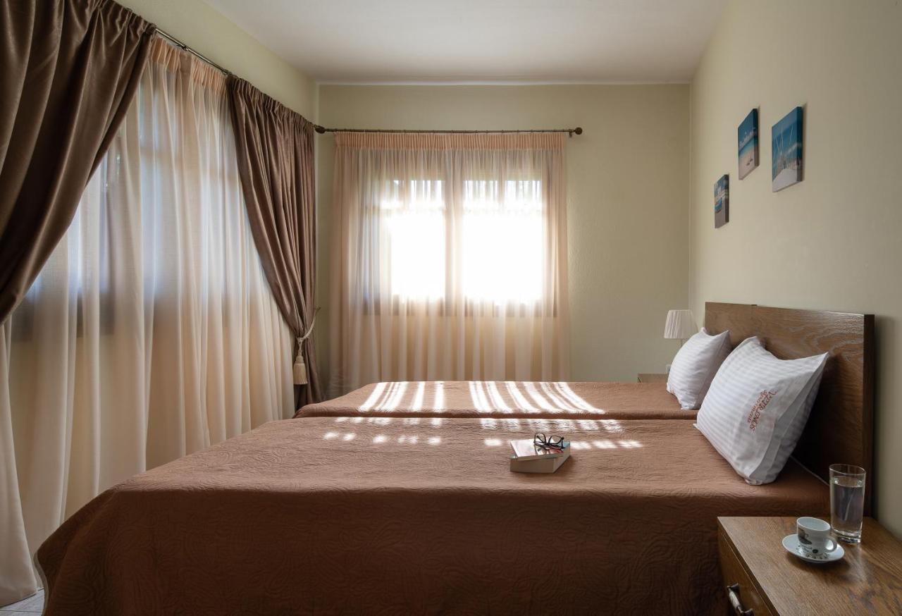 Vetrinos Apartments Айос-Николаос Экстерьер фото