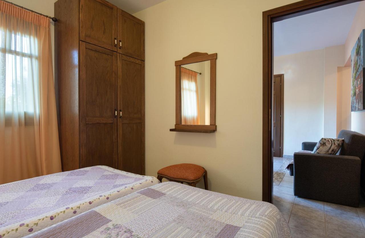 Vetrinos Apartments Айос-Николаос Экстерьер фото